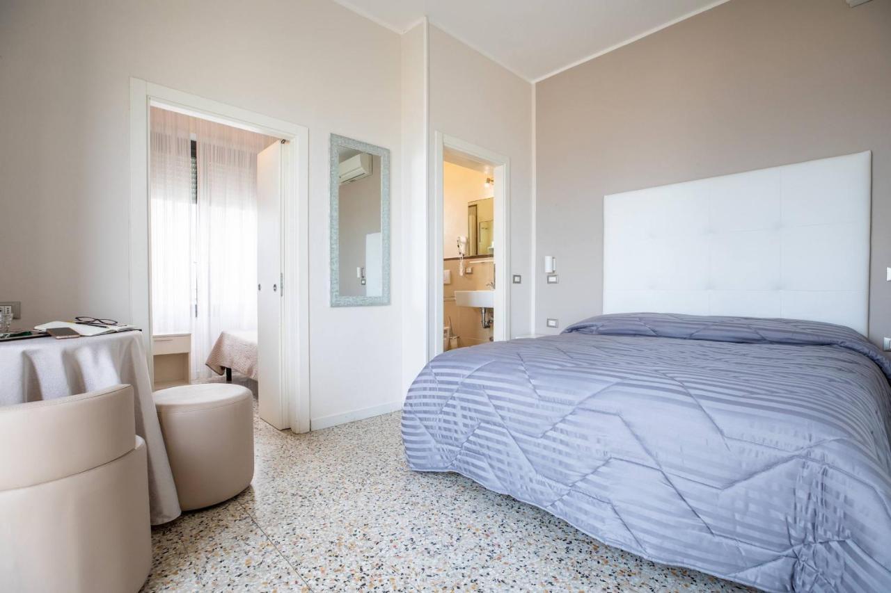 Hotel Deanna Bellaria-Igea Marina Zewnętrze zdjęcie