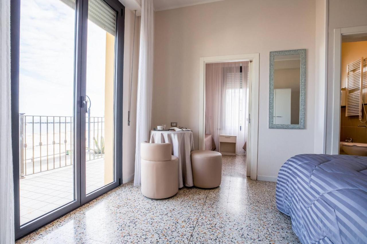 Hotel Deanna Bellaria-Igea Marina Zewnętrze zdjęcie