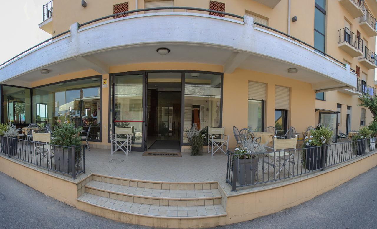 Hotel Deanna Bellaria-Igea Marina Zewnętrze zdjęcie