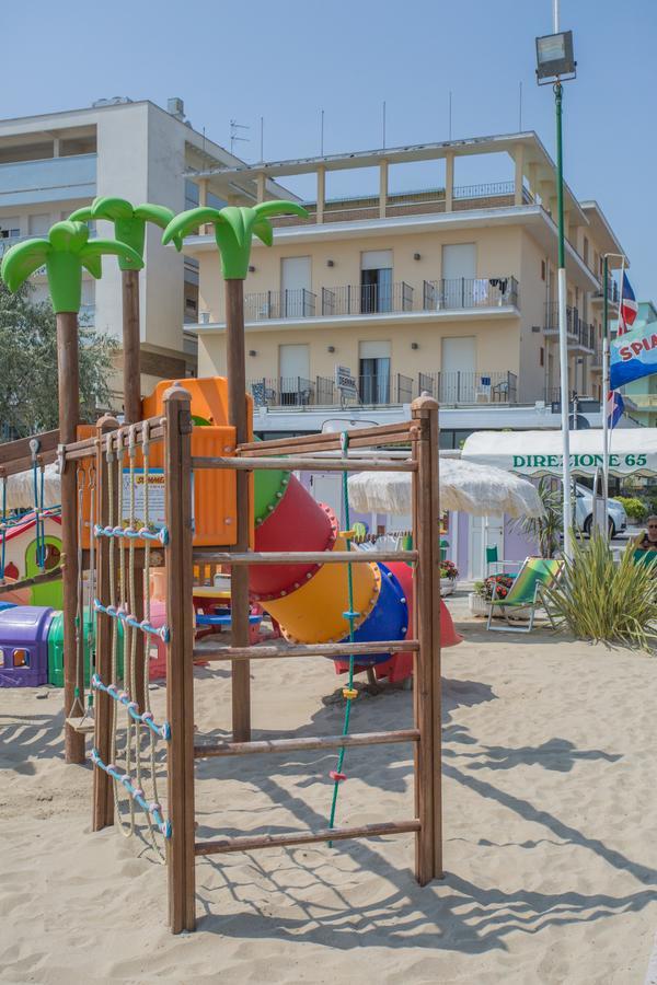 Hotel Deanna Bellaria-Igea Marina Zewnętrze zdjęcie