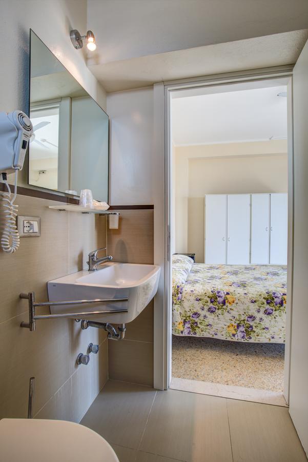 Hotel Deanna Bellaria-Igea Marina Zewnętrze zdjęcie