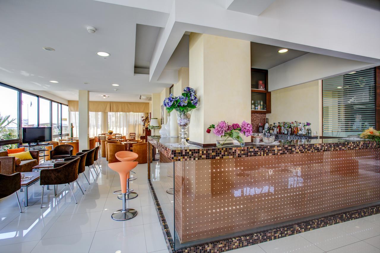 Hotel Deanna Bellaria-Igea Marina Zewnętrze zdjęcie
