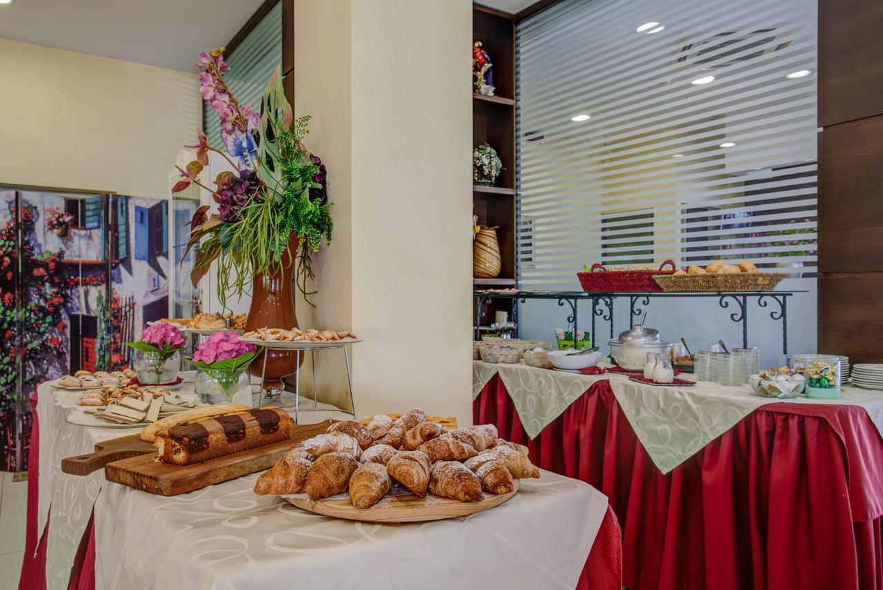 Hotel Deanna Bellaria-Igea Marina Zewnętrze zdjęcie